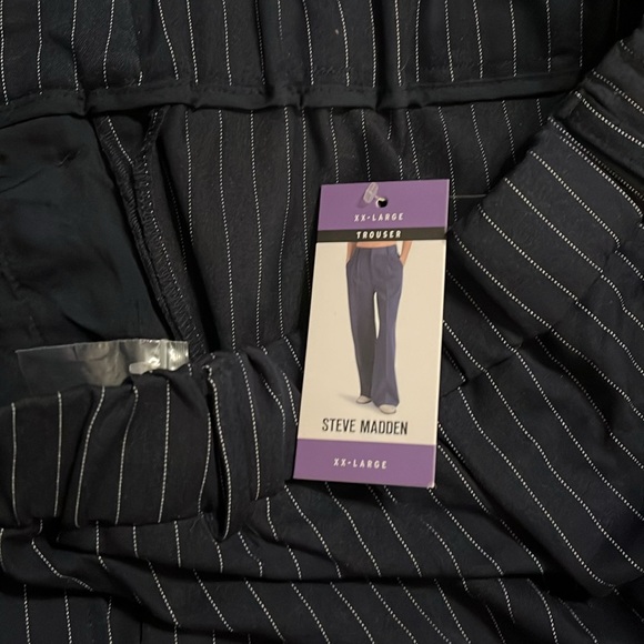 Steve Madden navy/white pinstripe wide leg trousers - Picture 5 of 5